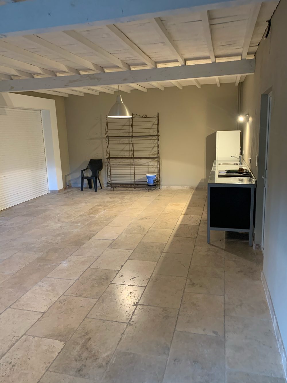Peinture velours murs et Mat au plafond