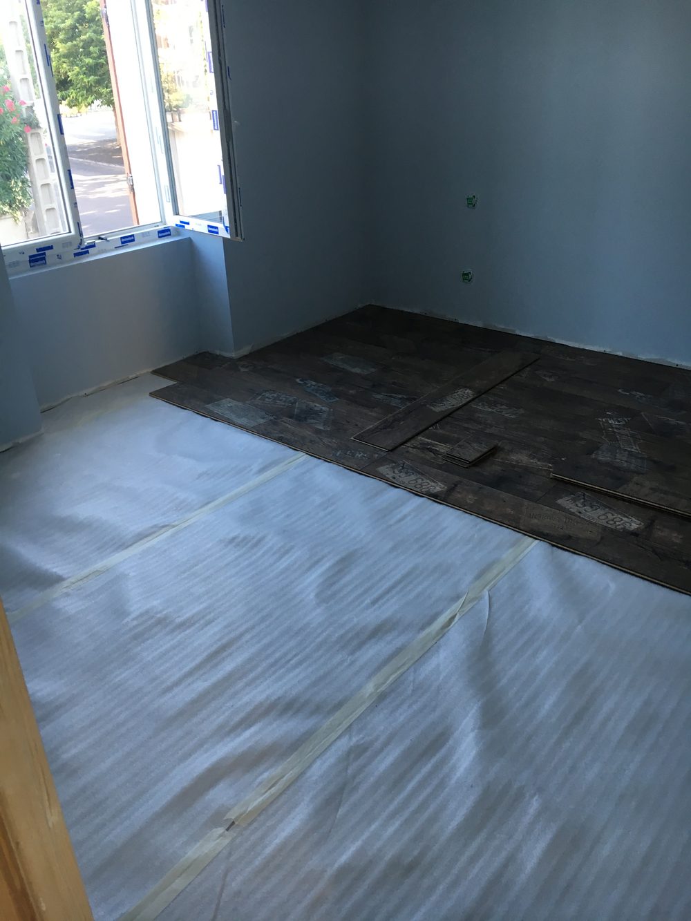 Pose de parquet flottant stratifié