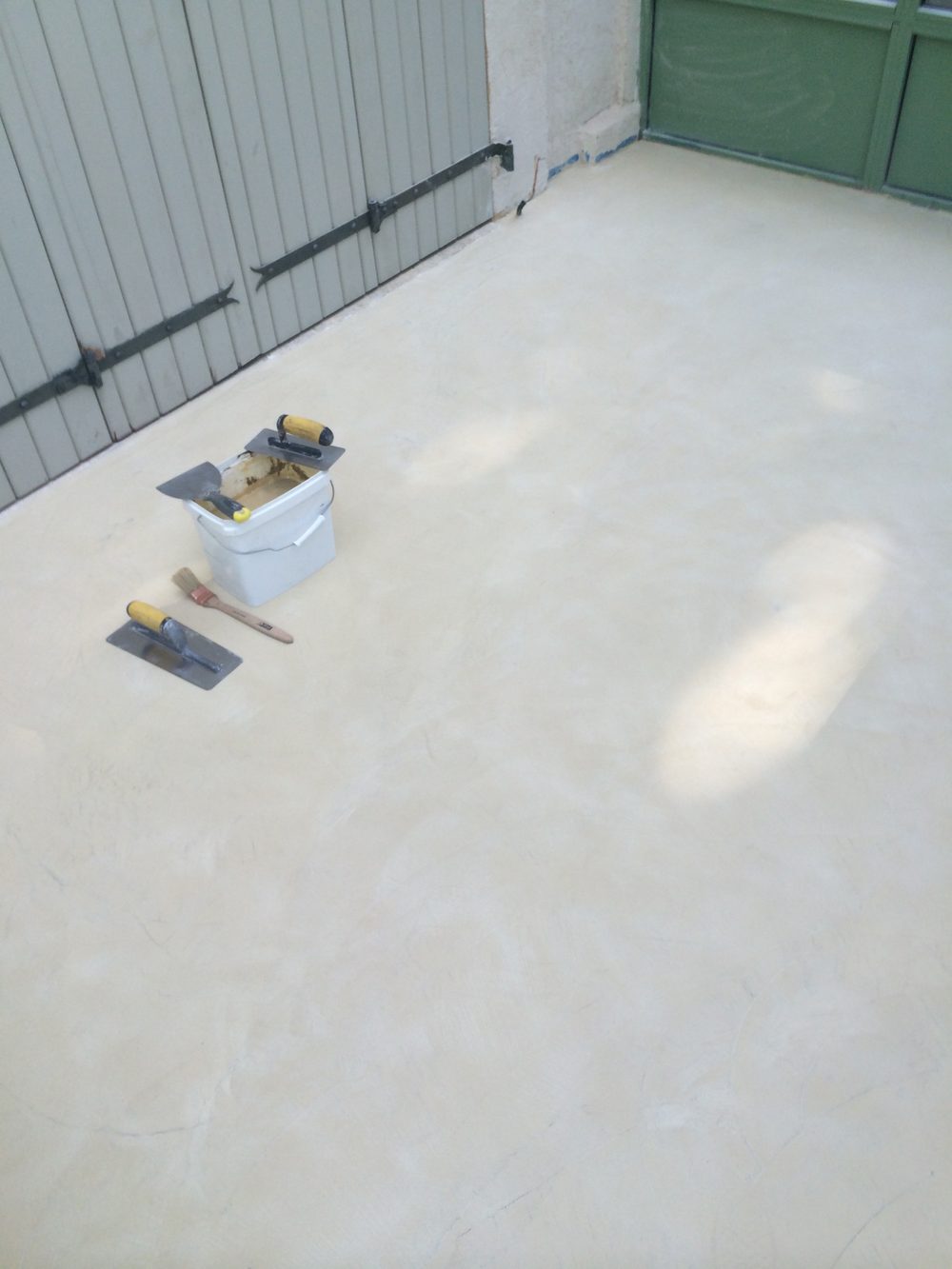 1 ère couche de béton ciré