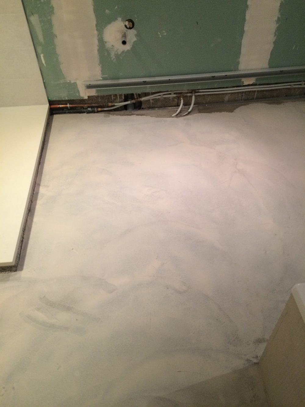 1 ère couche de béton ciré