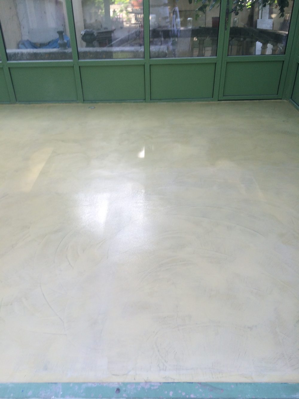 Vernis béton ciré