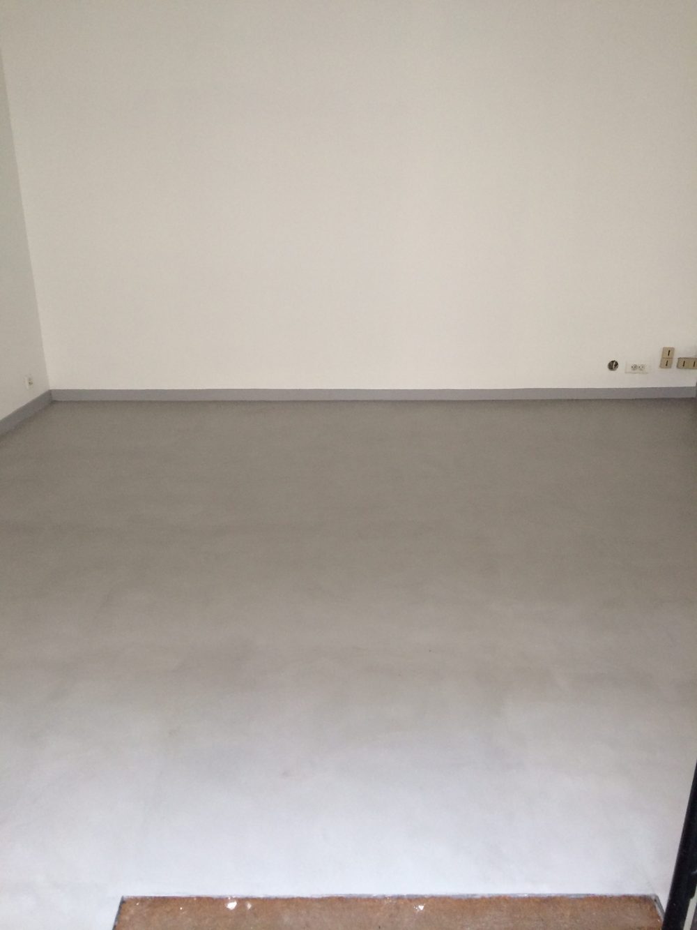 1 ère couche de béton ciré
