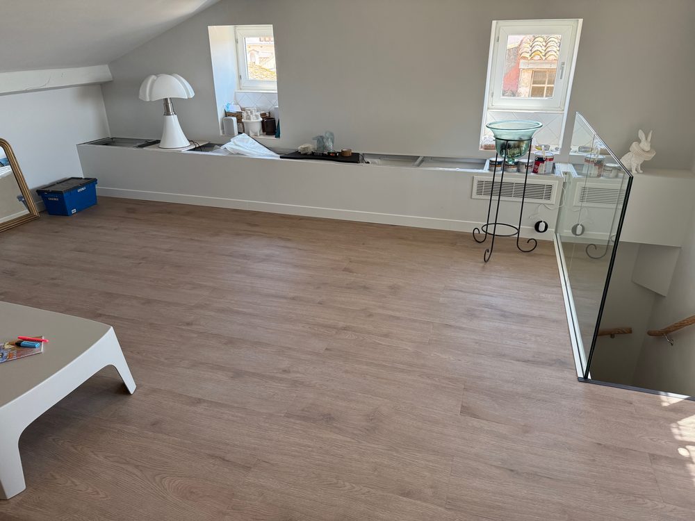 Dalles LVT