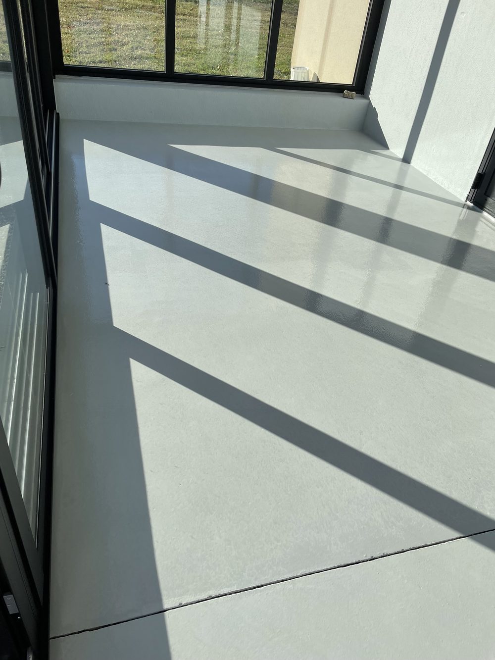 Peinture de sol bi composant